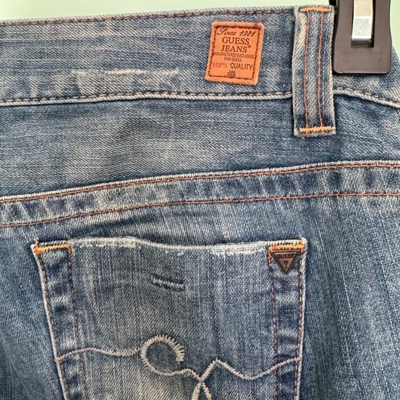 Guess Jeans - Picture 4 of 4